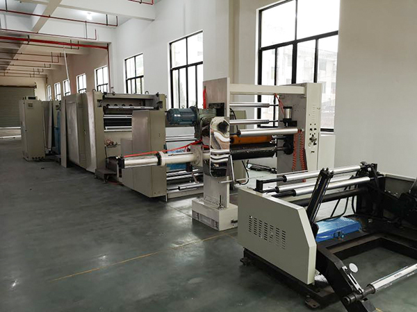 勝昌卷料燙金機成品率高，應用范圍廣